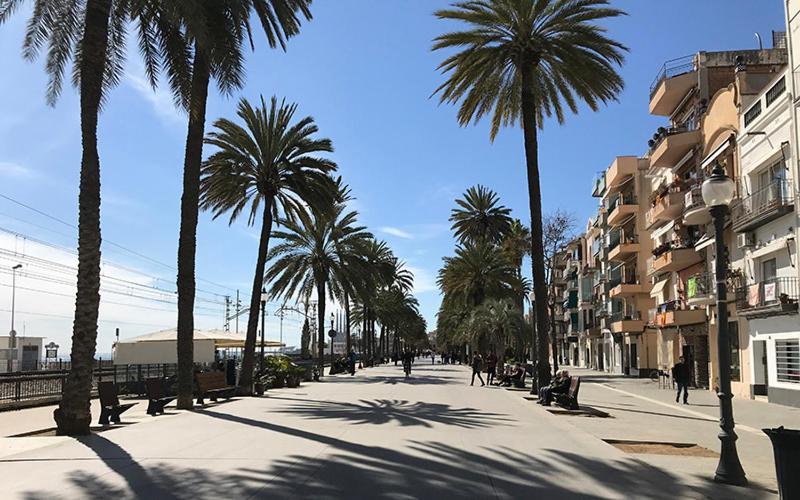 Con Bano Compartido En Bonito En Kwatera prywatna